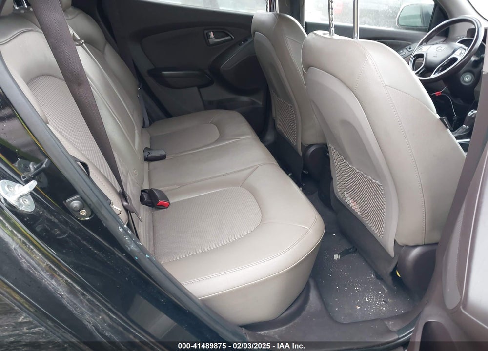 2014 HYUNDAI TUCSON SE VIN: KM8JU3AG0EU857856