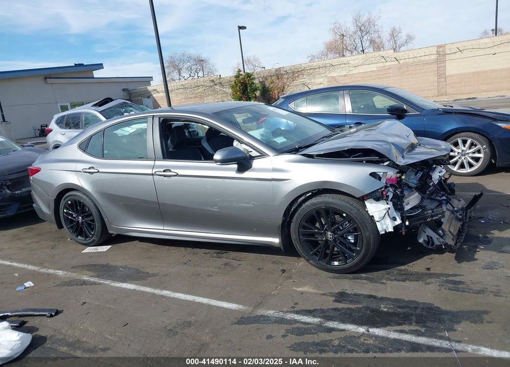 2025 TOYOTA CAMRY SE VIN: 4T1DAACK2SU571465