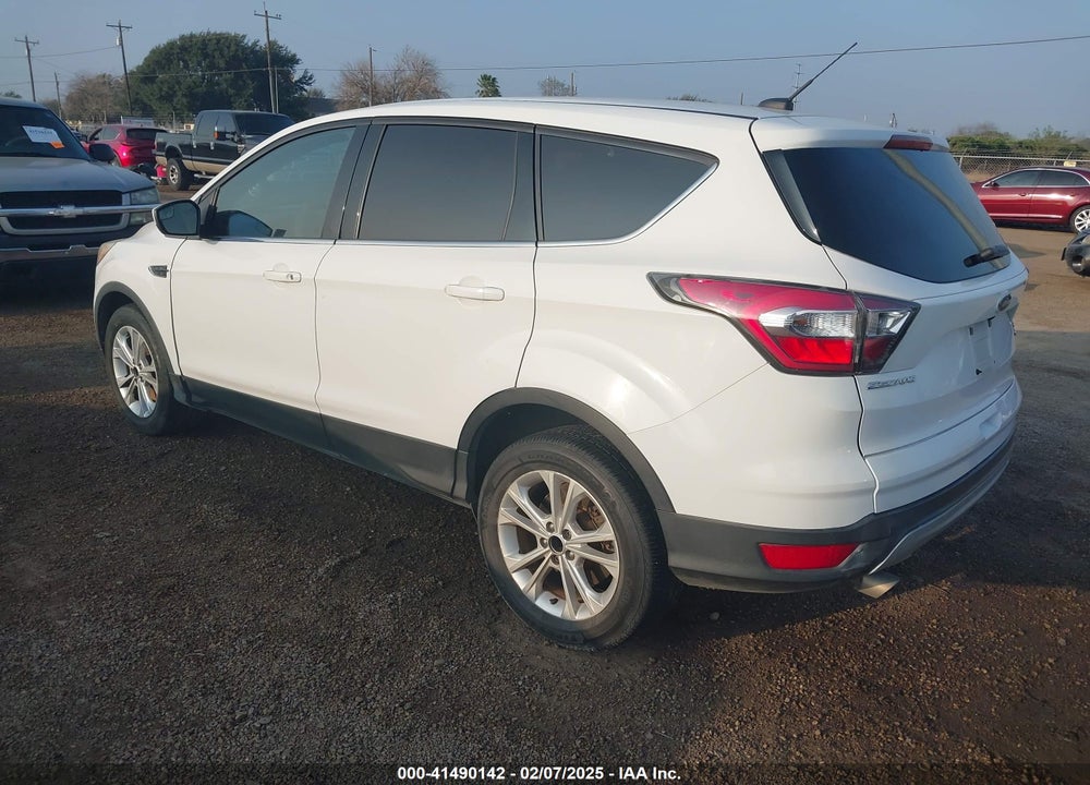 2017 FORD ESCAPE SE VIN: 1FMCU0G9XHUA62964