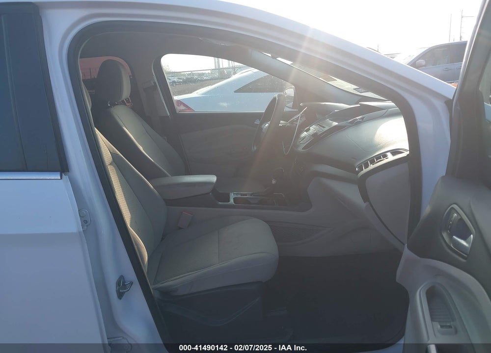2017 FORD ESCAPE SE VIN: 1FMCU0G9XHUA62964