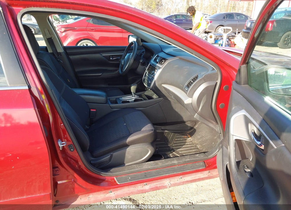2017 NISSAN ALTIMA VIN: 1N4AL3AP6HN318685