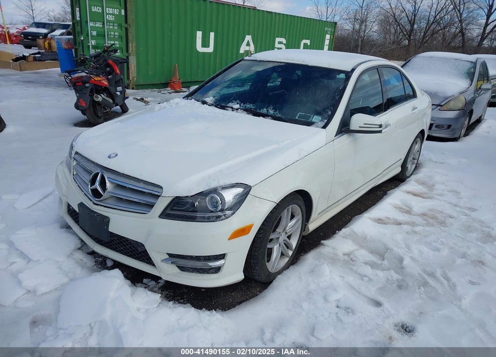 2012 MERCEDES-BENZ C 300 LUXURY 4MATIC/SPORT 4MATIC VIN: WDDGF8BB3CA708080