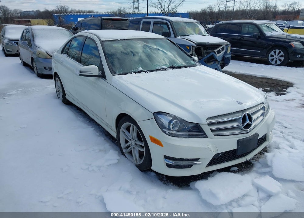 2012 MERCEDES-BENZ C 300 LUXURY 4MATIC/SPORT 4MATIC VIN: WDDGF8BB3CA708080