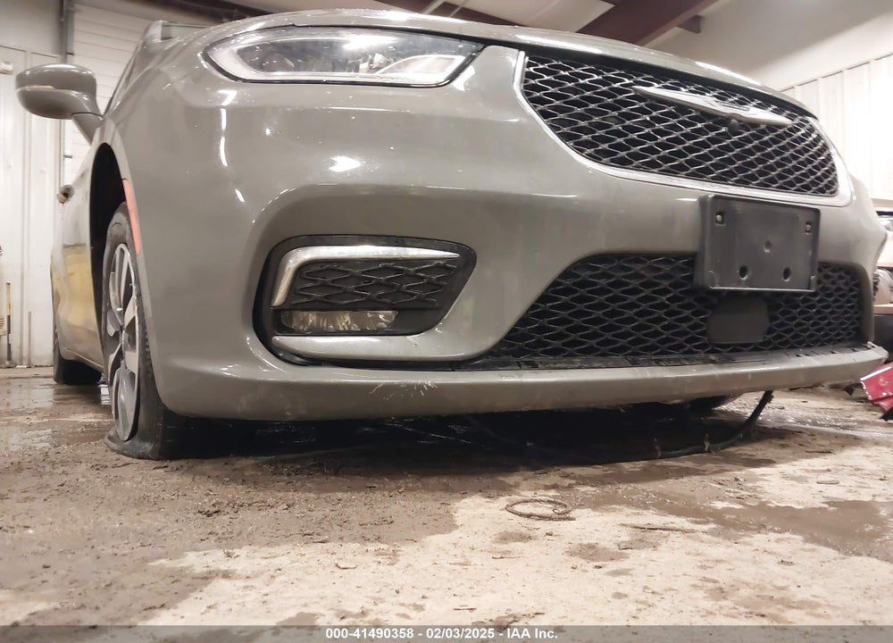 2022 CHRYSLER PACIFICA HYBRID TOURING L VIN: 2C4RC1L74NR134875