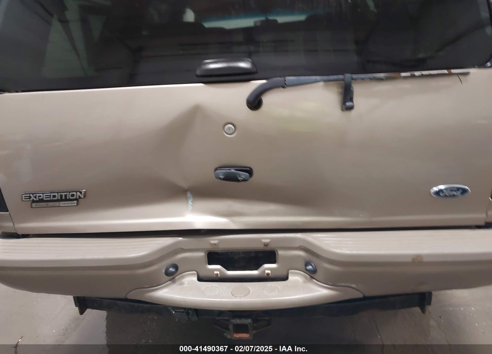 2001 FORD EXPEDITION EDDIE BAUER VIN: 1FMPU18L21LB61047