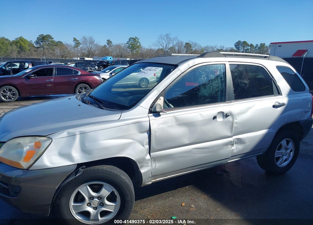2008 KIA SPORTAGE LX VIN: KNDJF724187528905