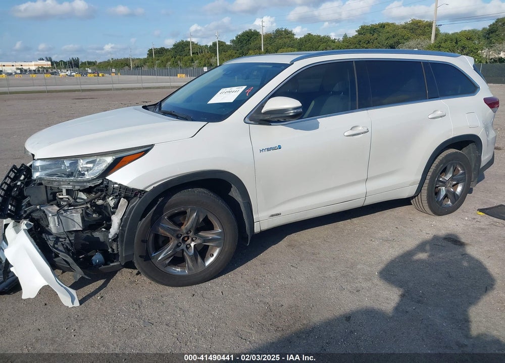 2018 TOYOTA HIGHLANDER HYBRID LIMITED PLATINUM VIN: 5TDDGRFH7JS040072