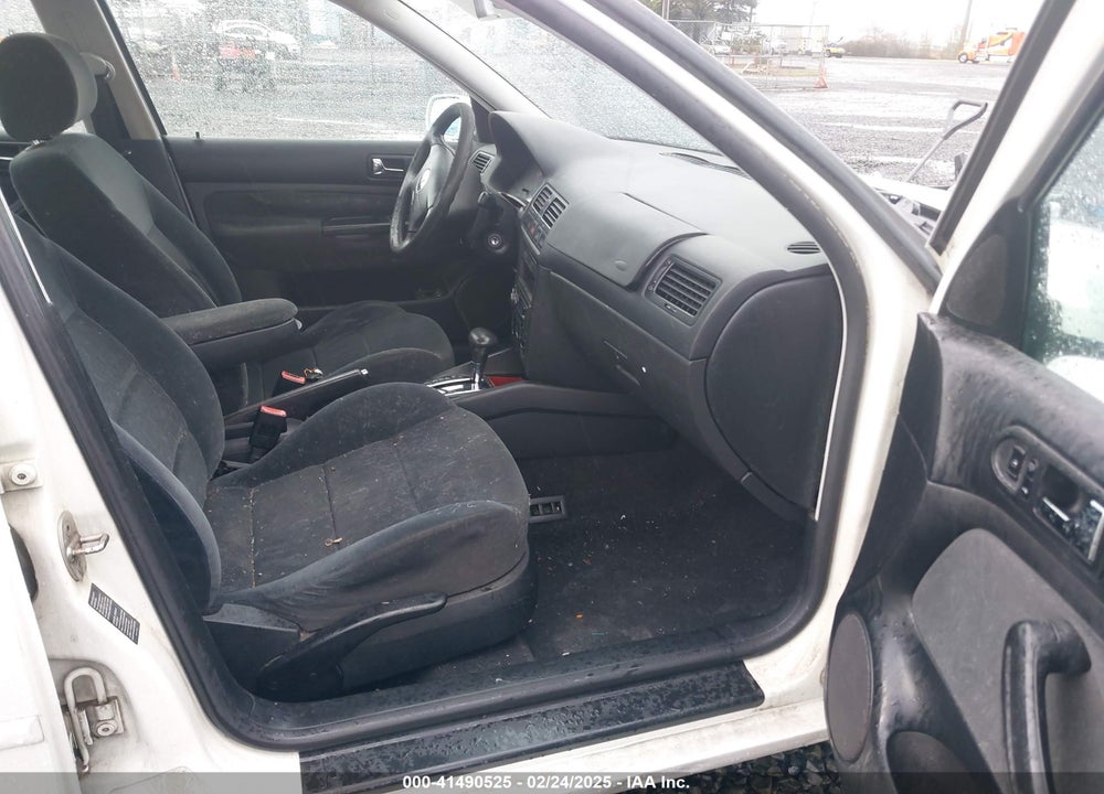 2001 VOLKSWAGEN JETTA GLS VIN: 3VWSK69M41M095394