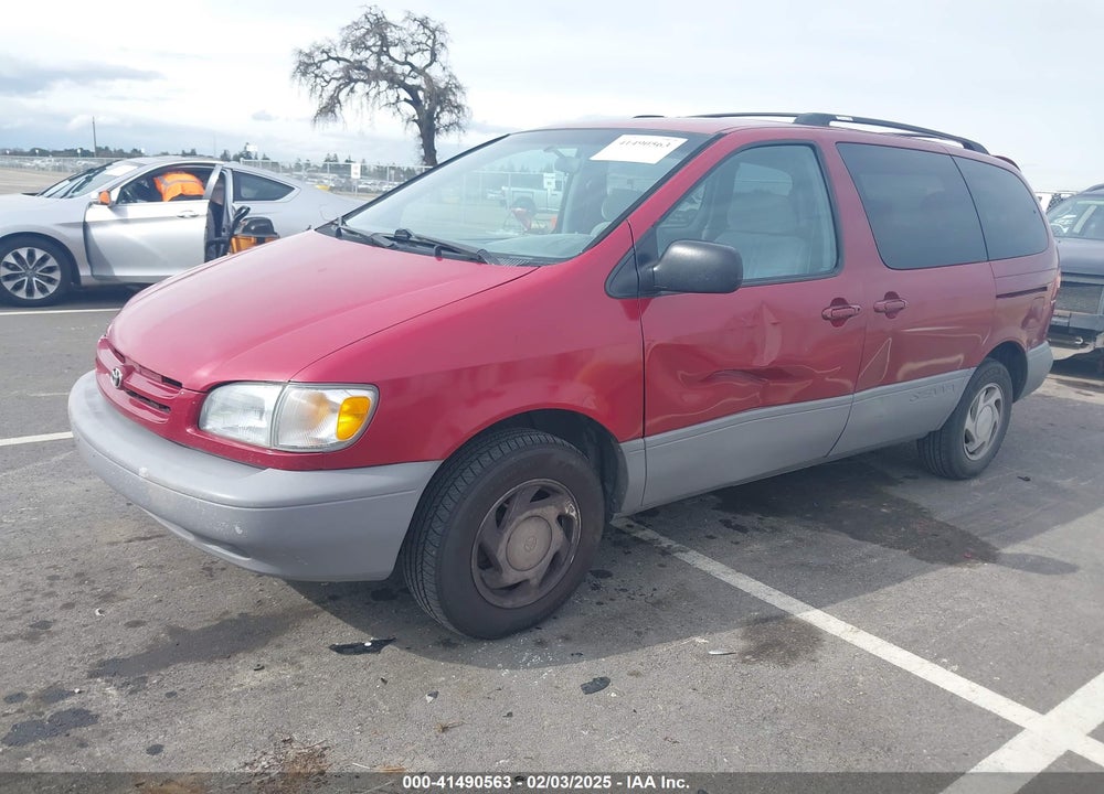 1998 TOYOTA SIENNA LE VIN: 4T3ZF13C6WU044719