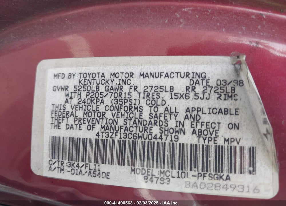 1998 TOYOTA SIENNA LE VIN: 4T3ZF13C6WU044719