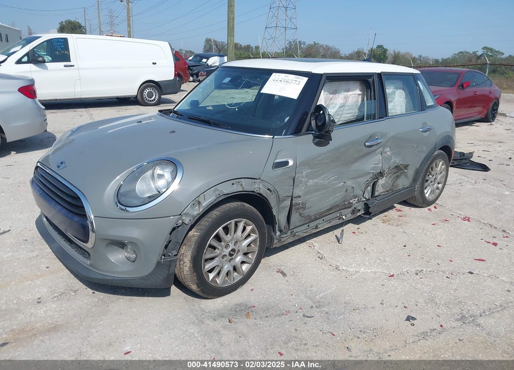 2016 MINI HARDTOP VIN: WMWXU1C54G2D09050