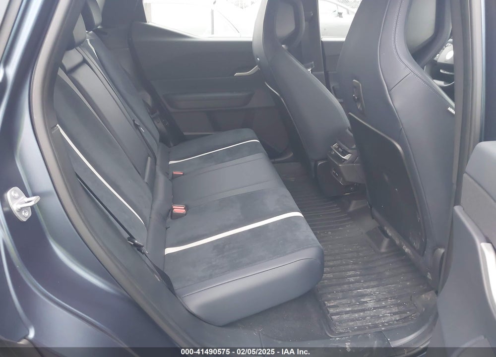 2023 FISKER OCEAN ONE VIN: VCF1ZBU26PG004704