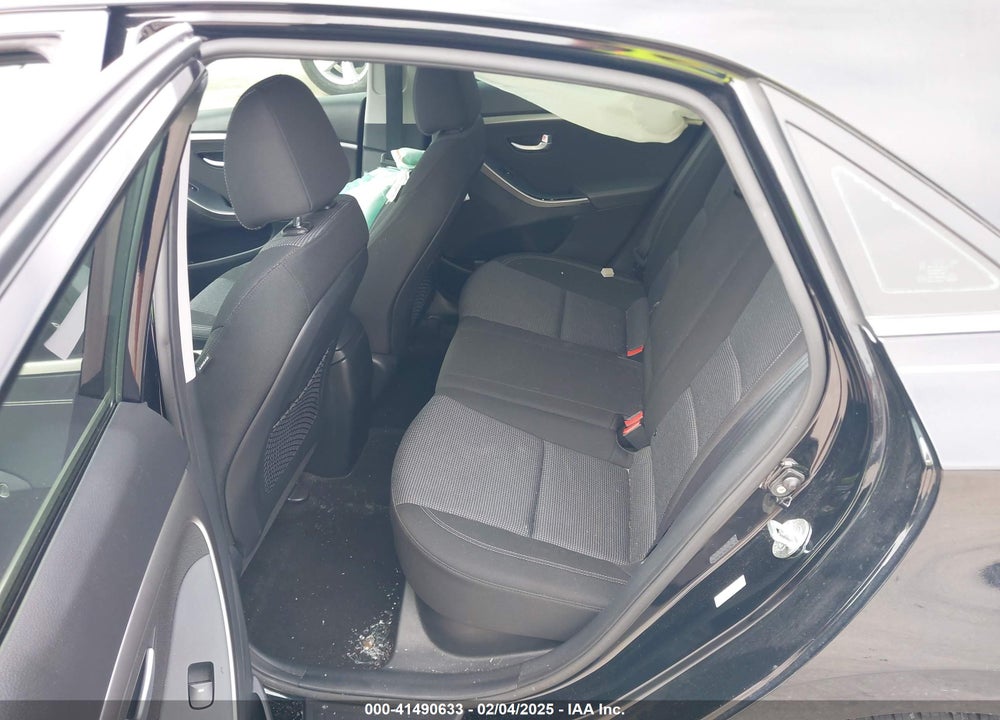 2016 HYUNDAI ELANTRA GT VIN: KMHD35LH1GU326704