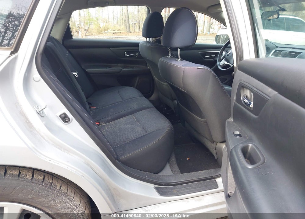 2017 NISSAN ALTIMA VIN: 1N4AL3AP9HN319930