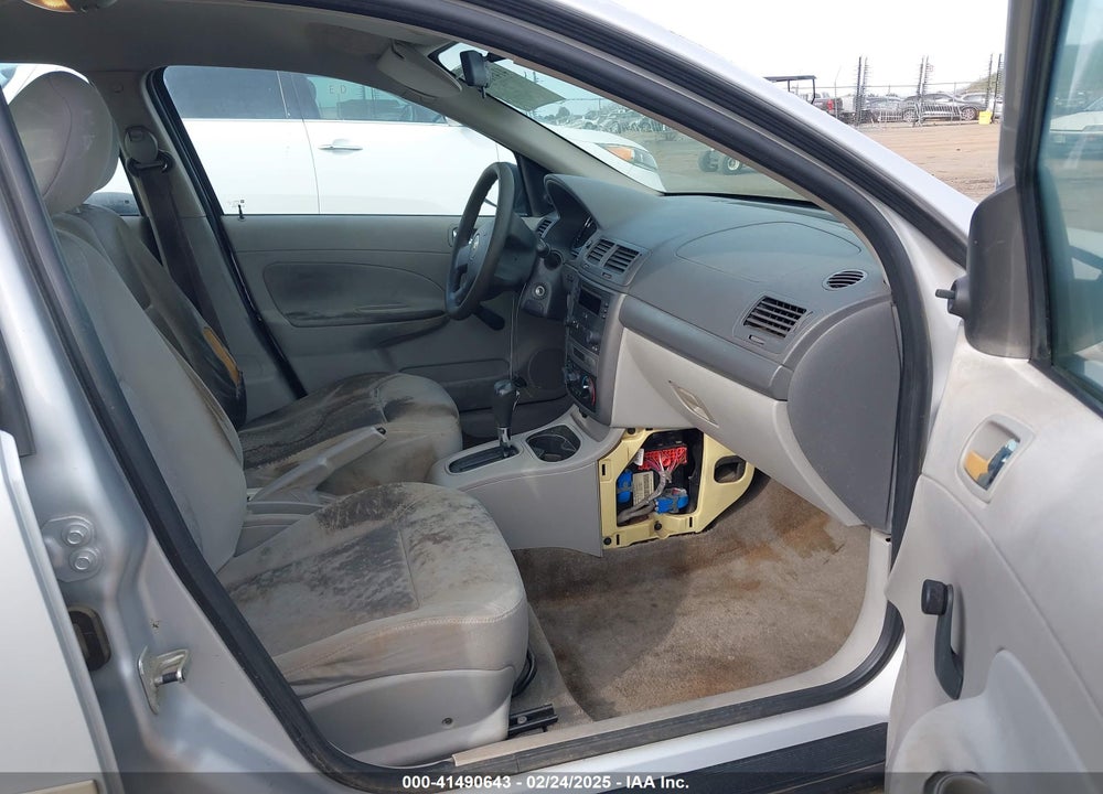 2005 CHEVROLET COBALT VIN: 1G1AK52F457500697