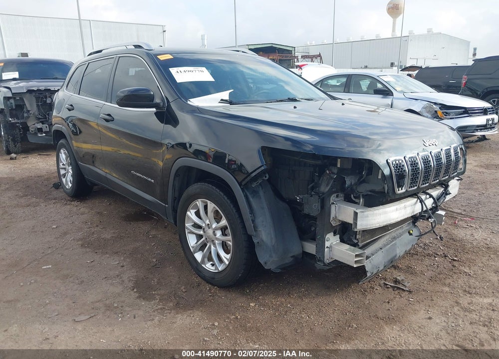 2019 JEEP CHEROKEE LATITUDE FWD VIN: 1C4PJLCB8KD147771
