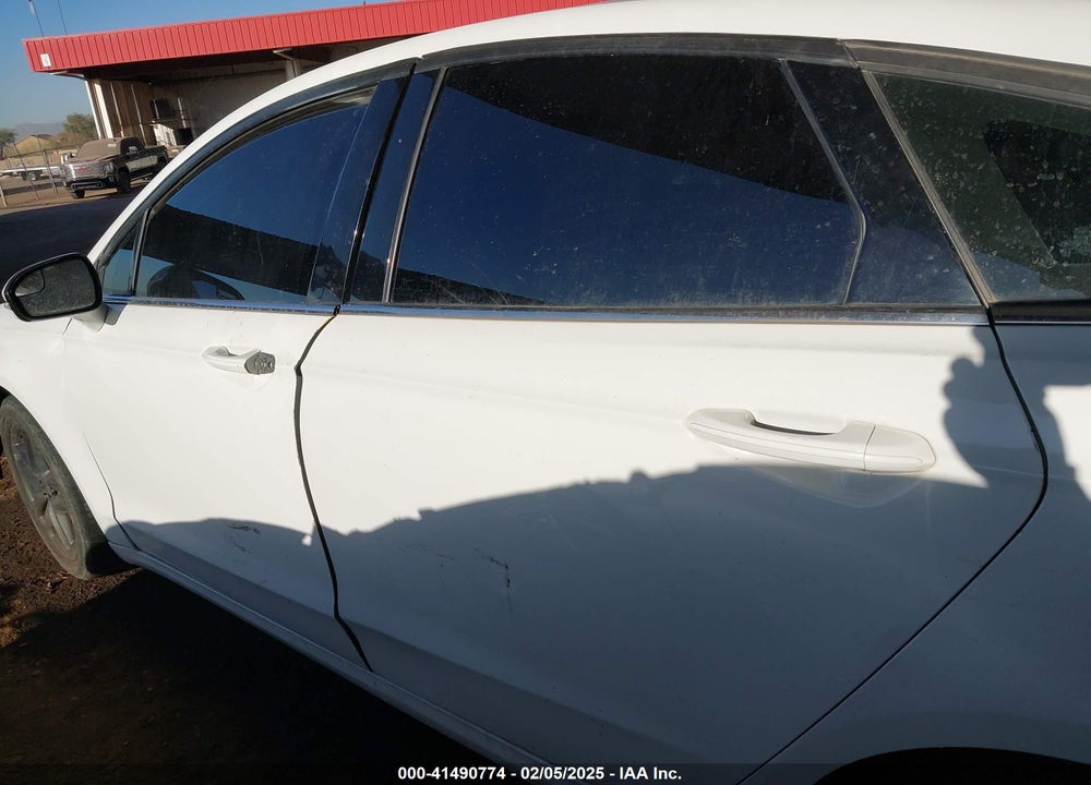 2013 FORD FUSION SE VIN: 3FA6P0H79DR305127
