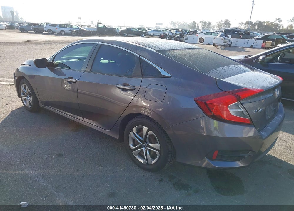 2017 HONDA CIVIC VIN: 2HGFC2F5XHH520392