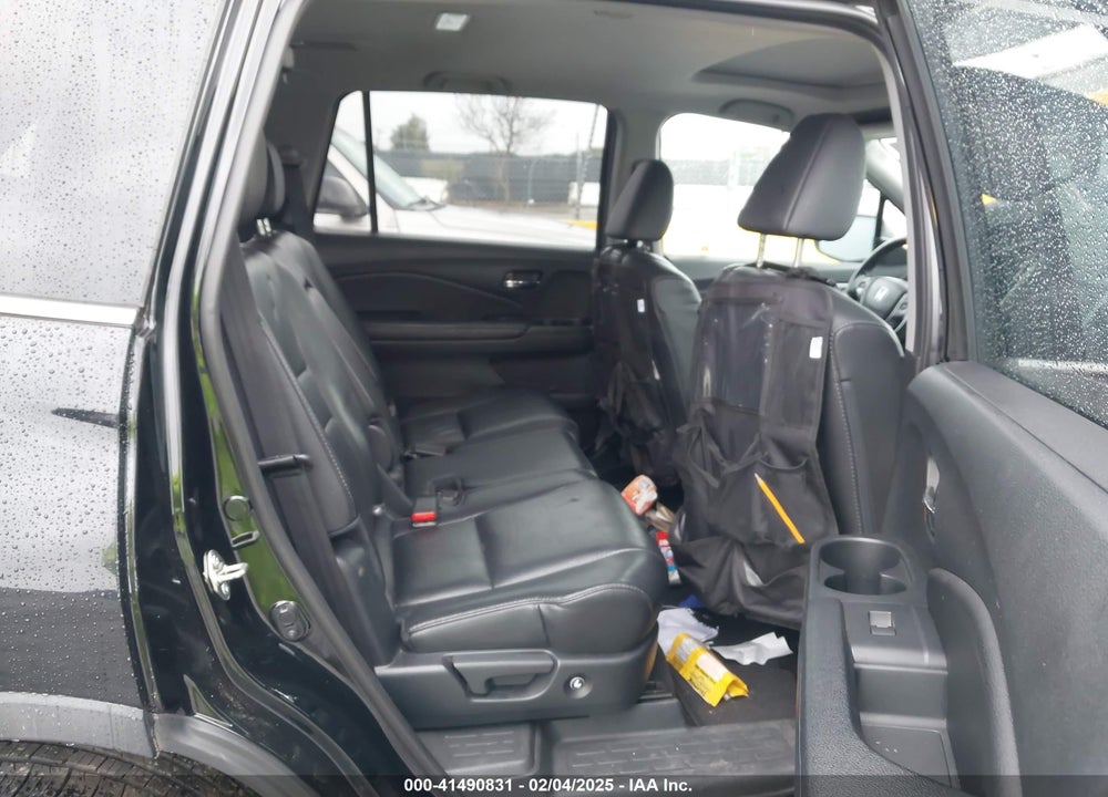 2017 HONDA PILOT EX-L VIN: 5FNYF6H50HB018452