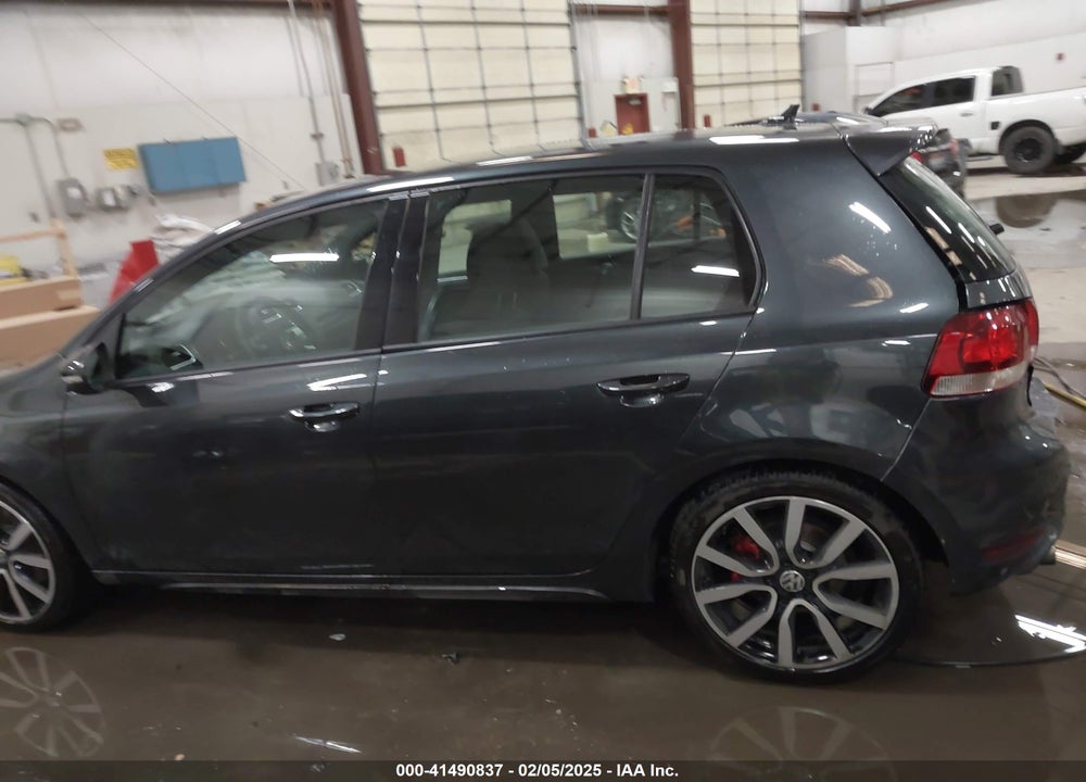 2014 VOLKSWAGEN GTI VIN: WVWGD7AJ6EW002276
