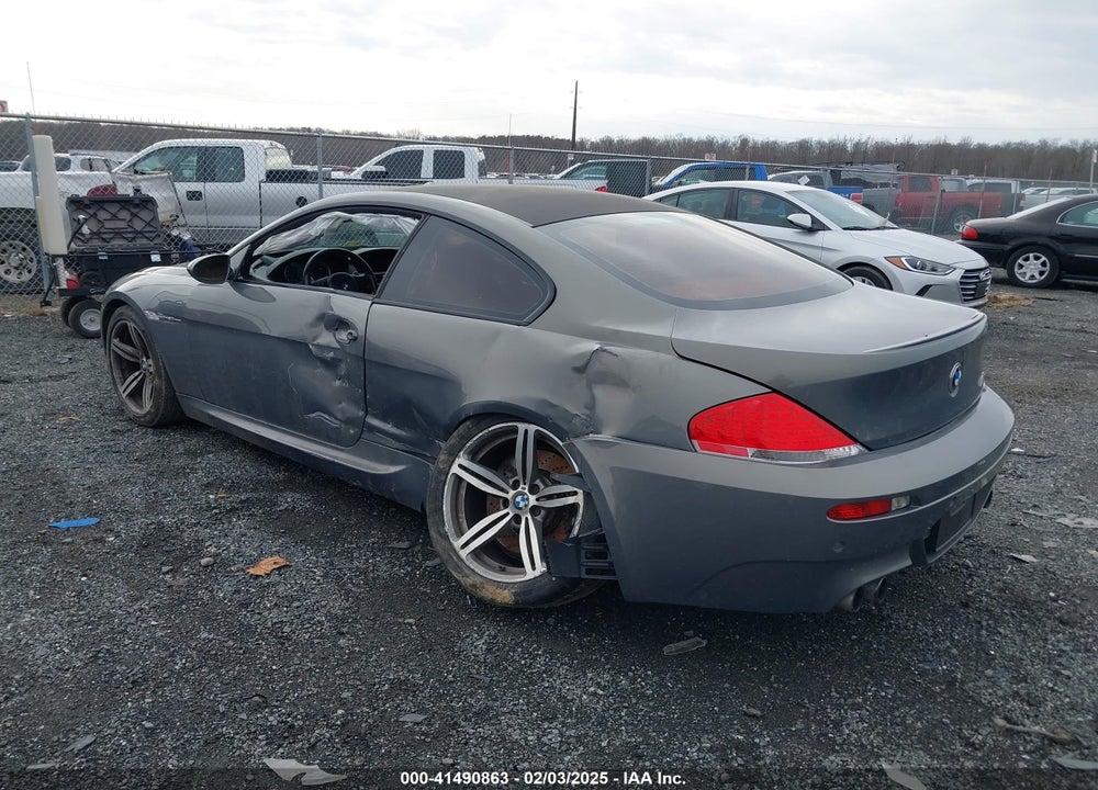 2007 BMW M6 VIN: WBSEH93517CY23578