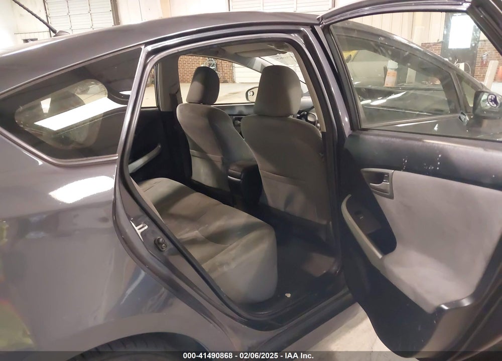 2015 TOYOTA PRIUS VIN: JTDKN3DU8F0452408