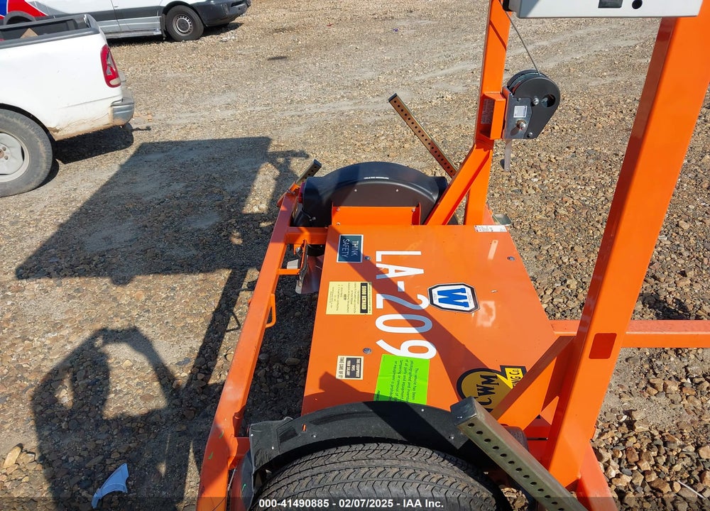 2021 WANCO LA-109 ARROWBOARD VIN: 5F11S1017M1001402