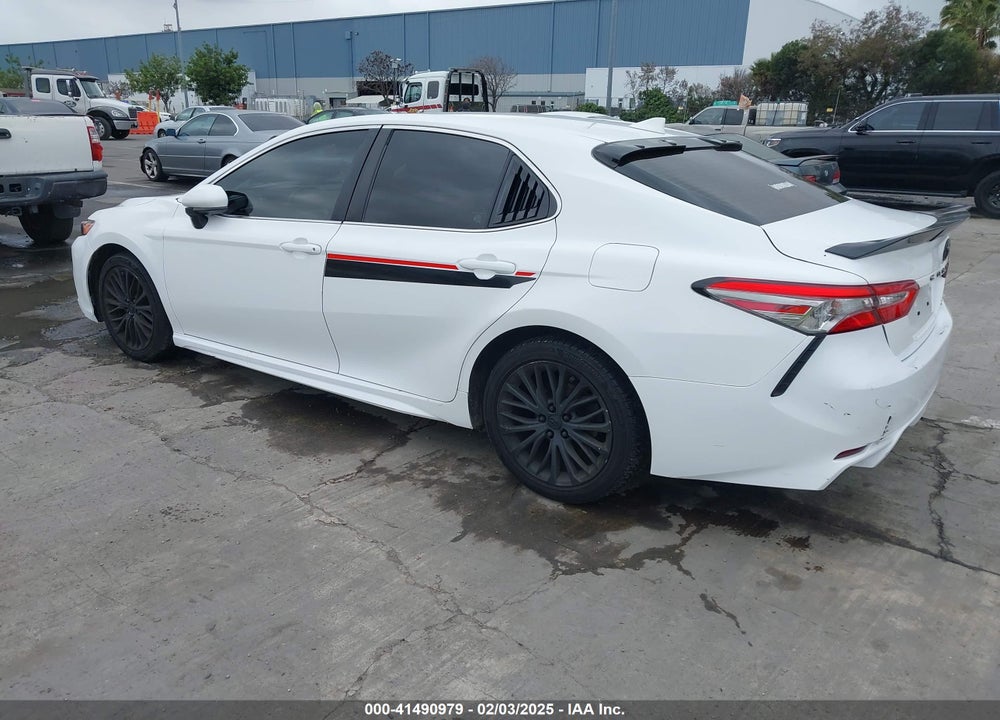 2019 TOYOTA CAMRY VIN: 4T1B11HK4KU217995