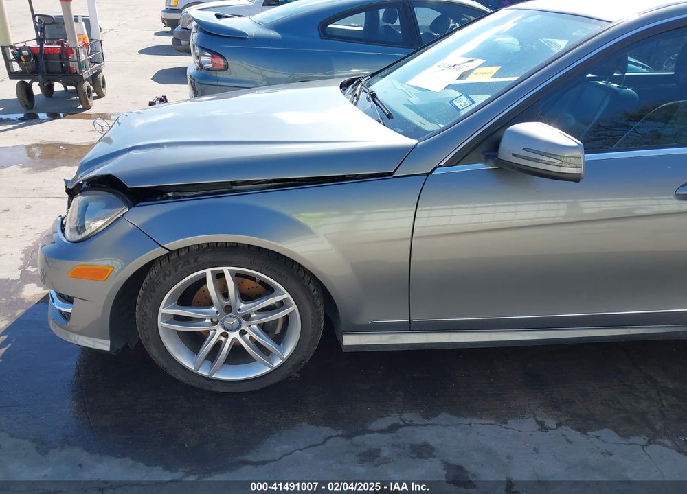 2012 MERCEDES-BENZ C 300 LUXURY 4MATIC/SPORT 4MATIC VIN: WDDGF8BB9CR199789