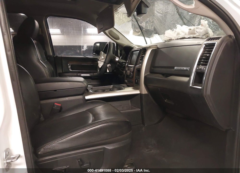 2017 RAM 2500 VIN: 3C6UR5NLXHG716510