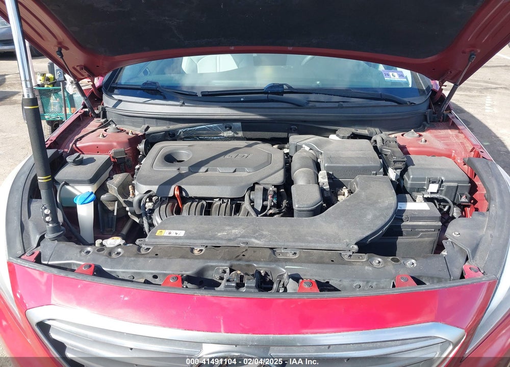 2015 HYUNDAI SONATA VIN: 5NPE24AF4FH252193