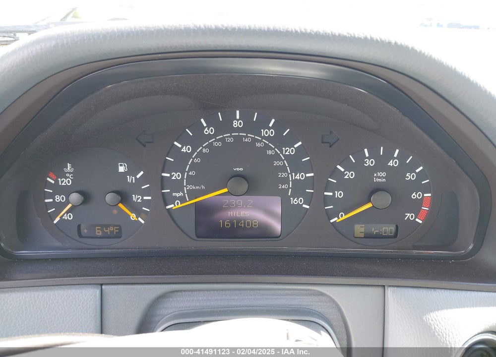 2001 MERCEDES-BENZ E 320 VIN: WDBJF65J61B278445