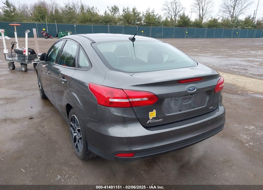 2017 FORD FOCUS SEL VIN: 1FADP3H28HL252759