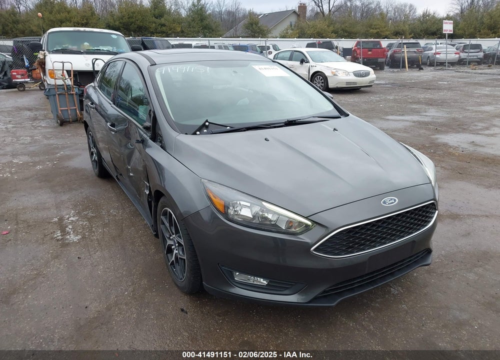 2017 FORD FOCUS SEL VIN: 1FADP3H28HL252759