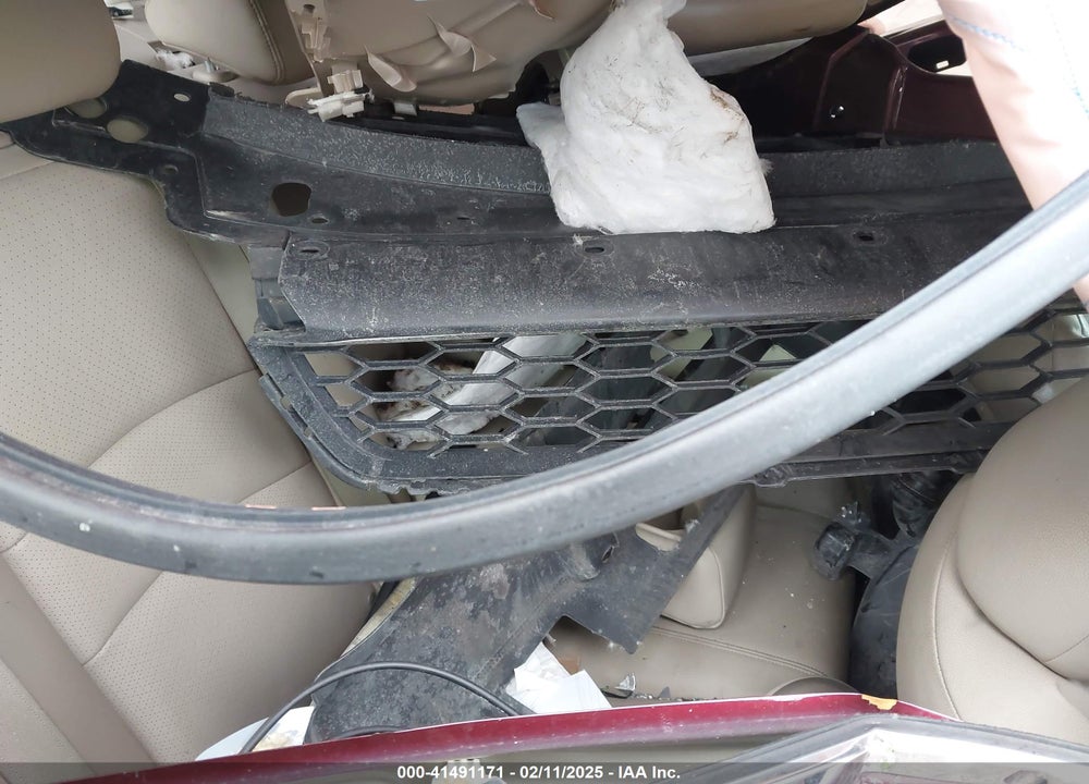 2013 HONDA ACCORD VIN: 1HGCR3F87DA007238