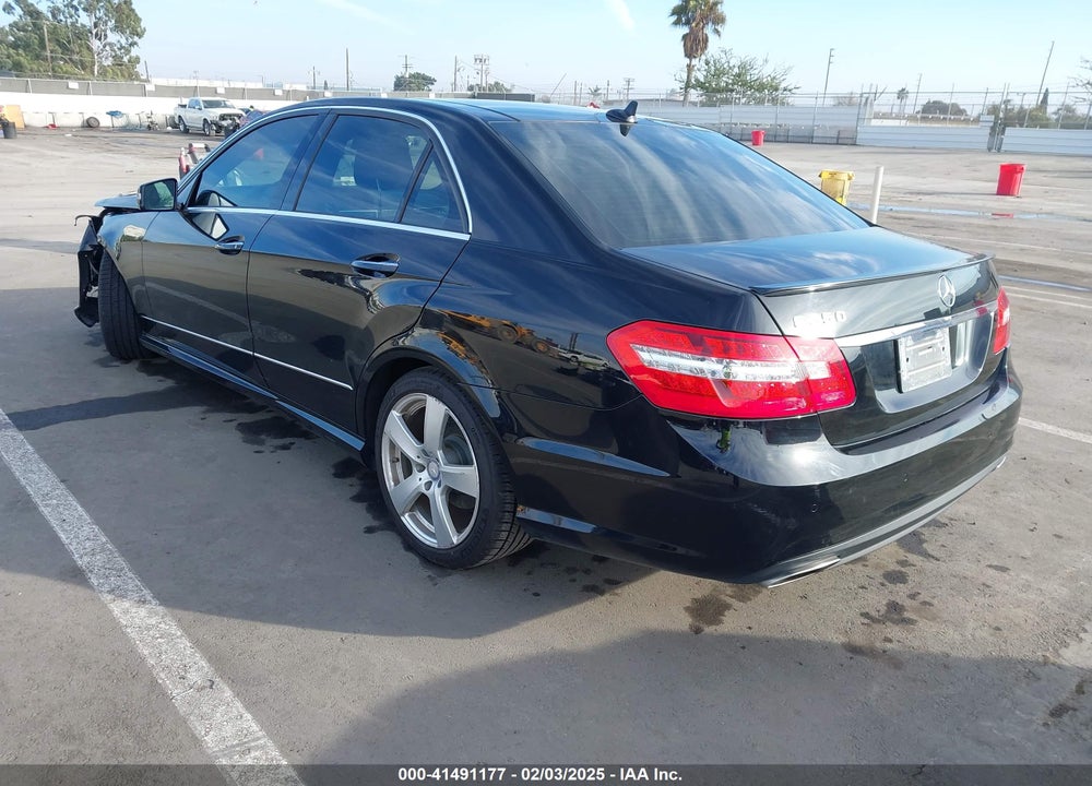 2011 MERCEDES-BENZ E 350 VIN: WDDHF5GB5BA436805