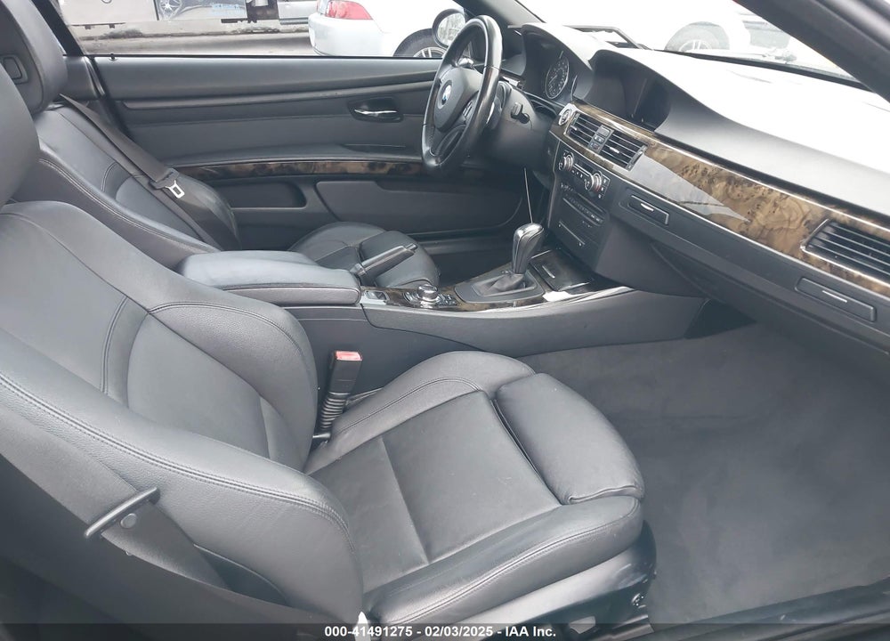 2009 BMW 328I VIN: WBAWR33569P343762