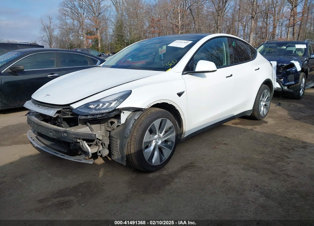 2021 TESLA MODEL Y LONG RANGE DUAL MOTOR ALL-WHEEL DRIVE VIN: 5YJYGDEE3MF265786