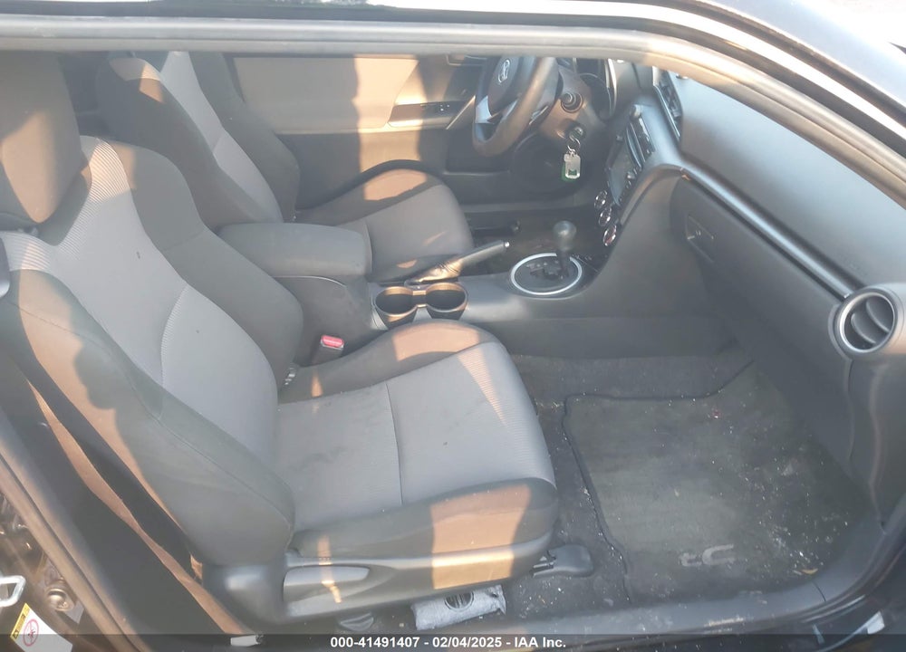 2015 SCION TC VIN: JTKJF5C7XFJ003136