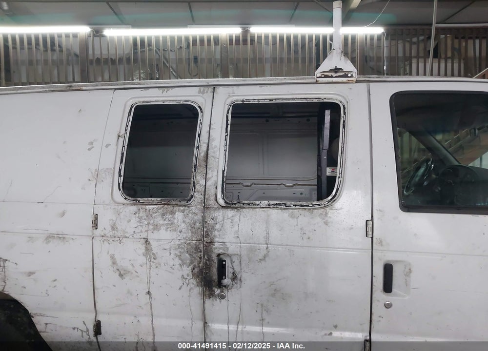 1999 FORD E-350 SUPER DUTY COMMERCIAL/RECREATIONAL VIN: 1FTSS34F8XHB71416