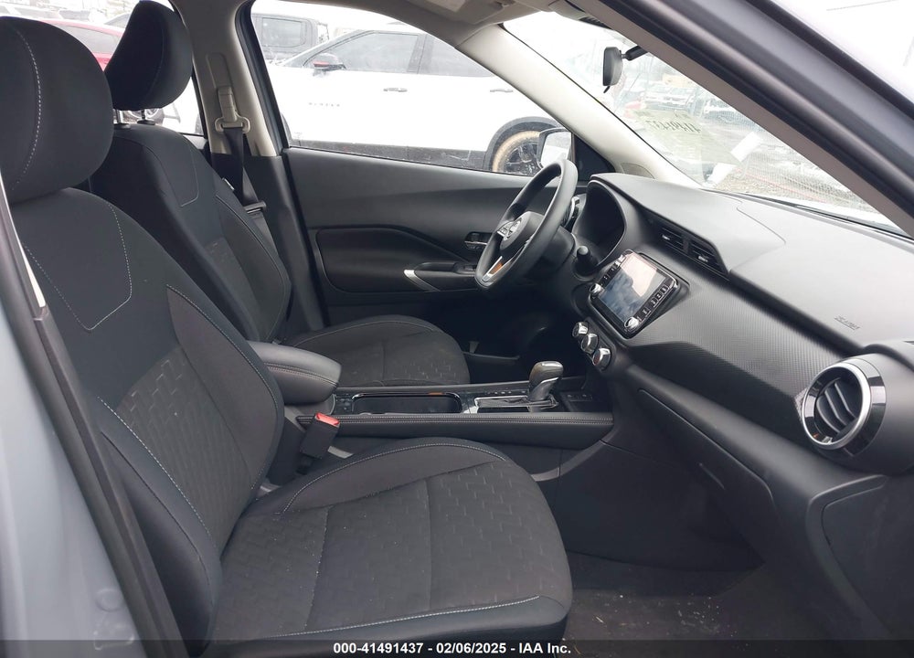 2024 NISSAN KICKS SV XTRONIC CVT VIN: 3N1CP5CV0RL480606