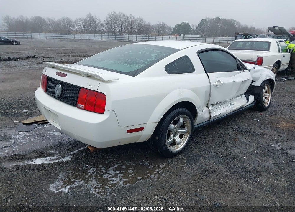 2005 FORD MUSTANG V6 DELUXE/V6 PREMIUM VIN: 1ZVFT80N955206517