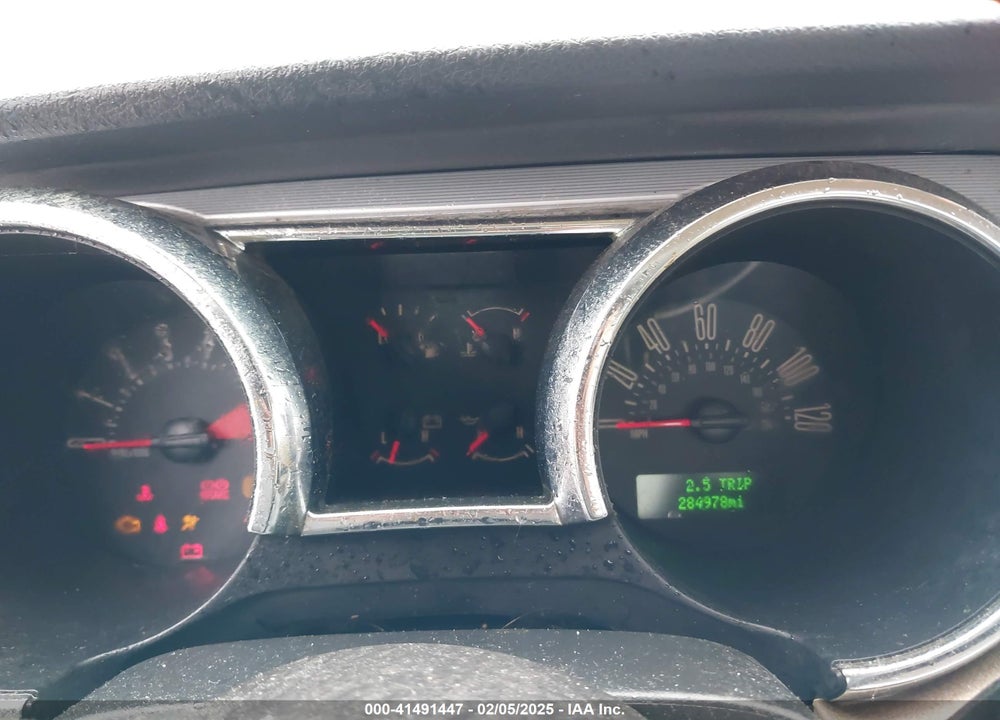 2005 FORD MUSTANG V6 DELUXE/V6 PREMIUM VIN: 1ZVFT80N955206517