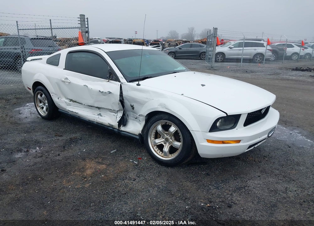 2005 FORD MUSTANG V6 DELUXE/V6 PREMIUM VIN: 1ZVFT80N955206517