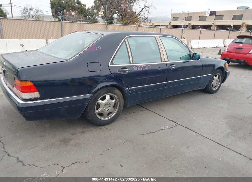 1995 MERCEDES-BENZ S 320 VIN: WDBGA33E7SA279768