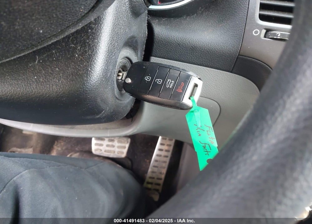 2018 KIA FORTE VIN: 3KPFK4A7XJE197047