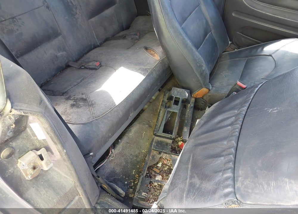 1987 SAAB 900 VIN: YS3AT75L5H7010140