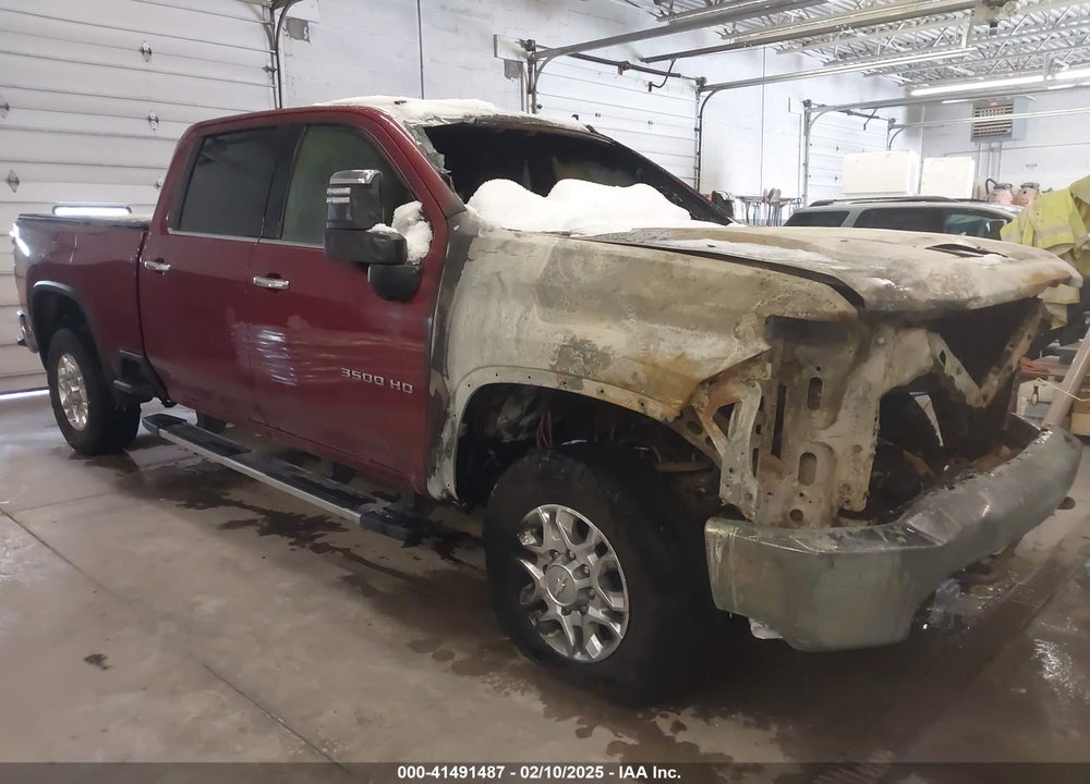 2020 CHEVROLET SILVERADO 3500HD 4WD  STANDARD BED LTZ VIN: 1GC4YUEY2LF118276