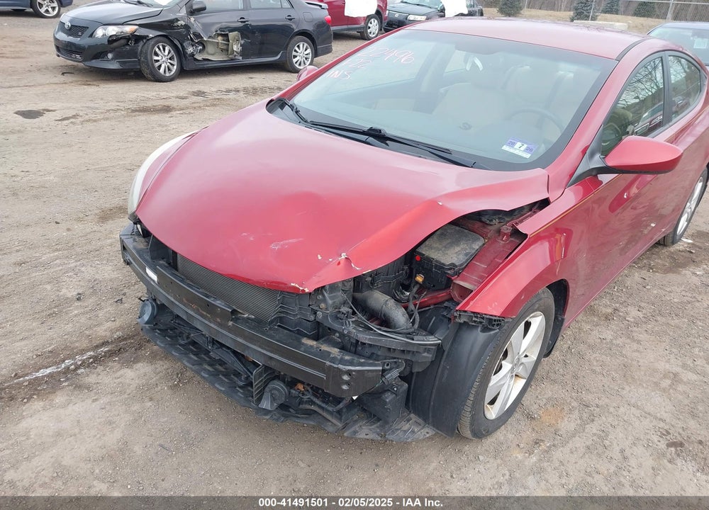 2013 HYUNDAI ELANTRA VIN: 5NPDH4AE2DH429807