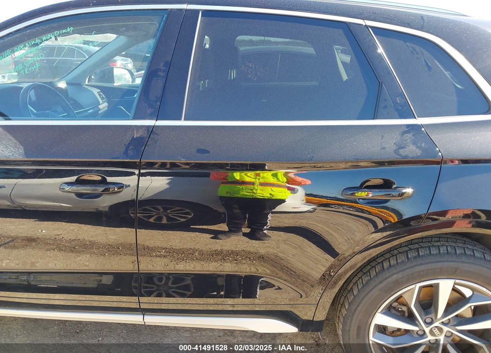 2021 AUDI Q5 VIN: WA1BAAFY6M2037034